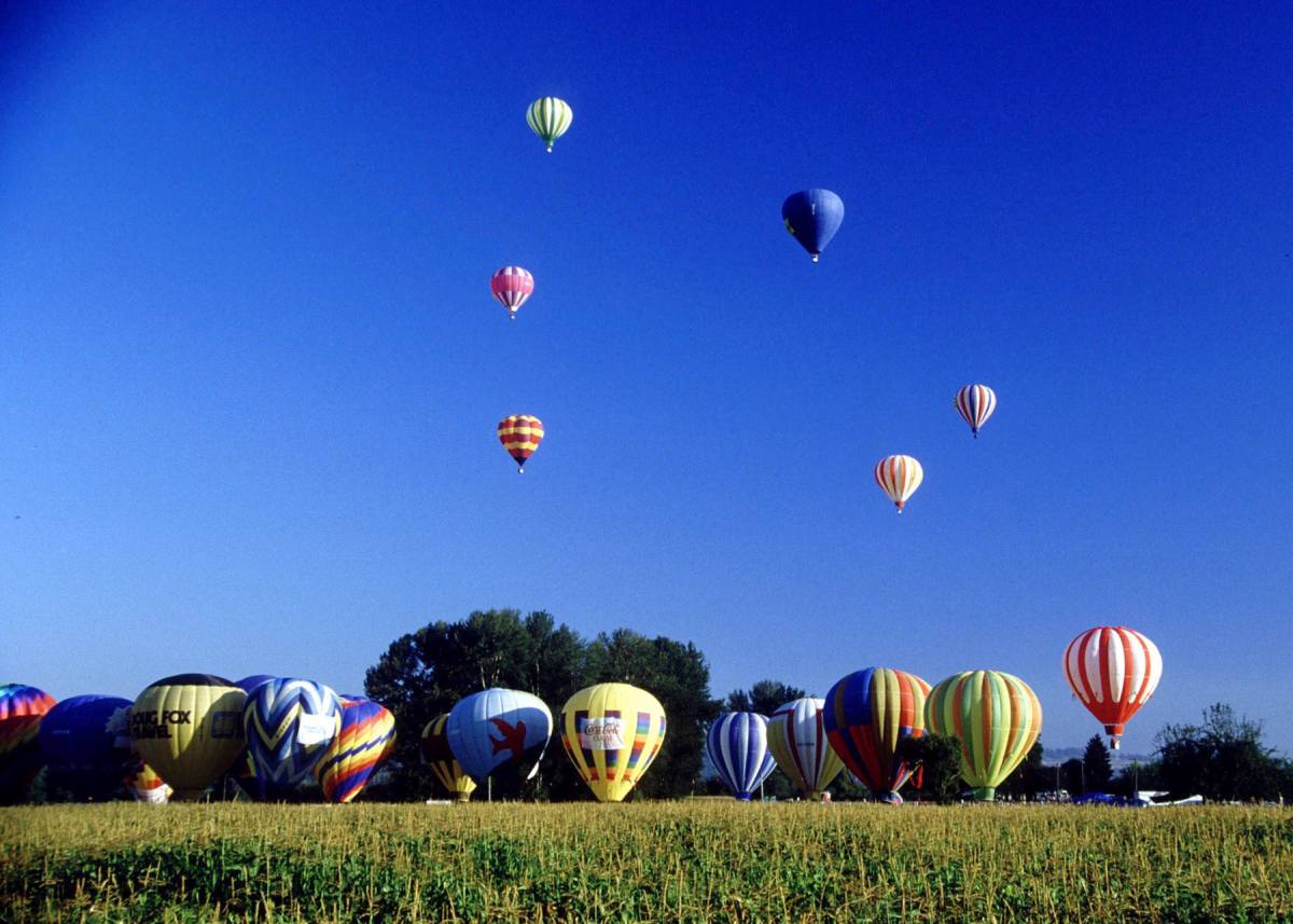hot-air-balloons-2089026 (1)