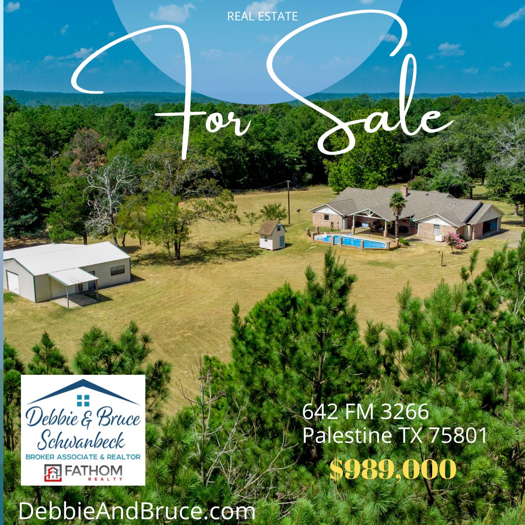 An add of debbieandbruce.com with two houses on a field